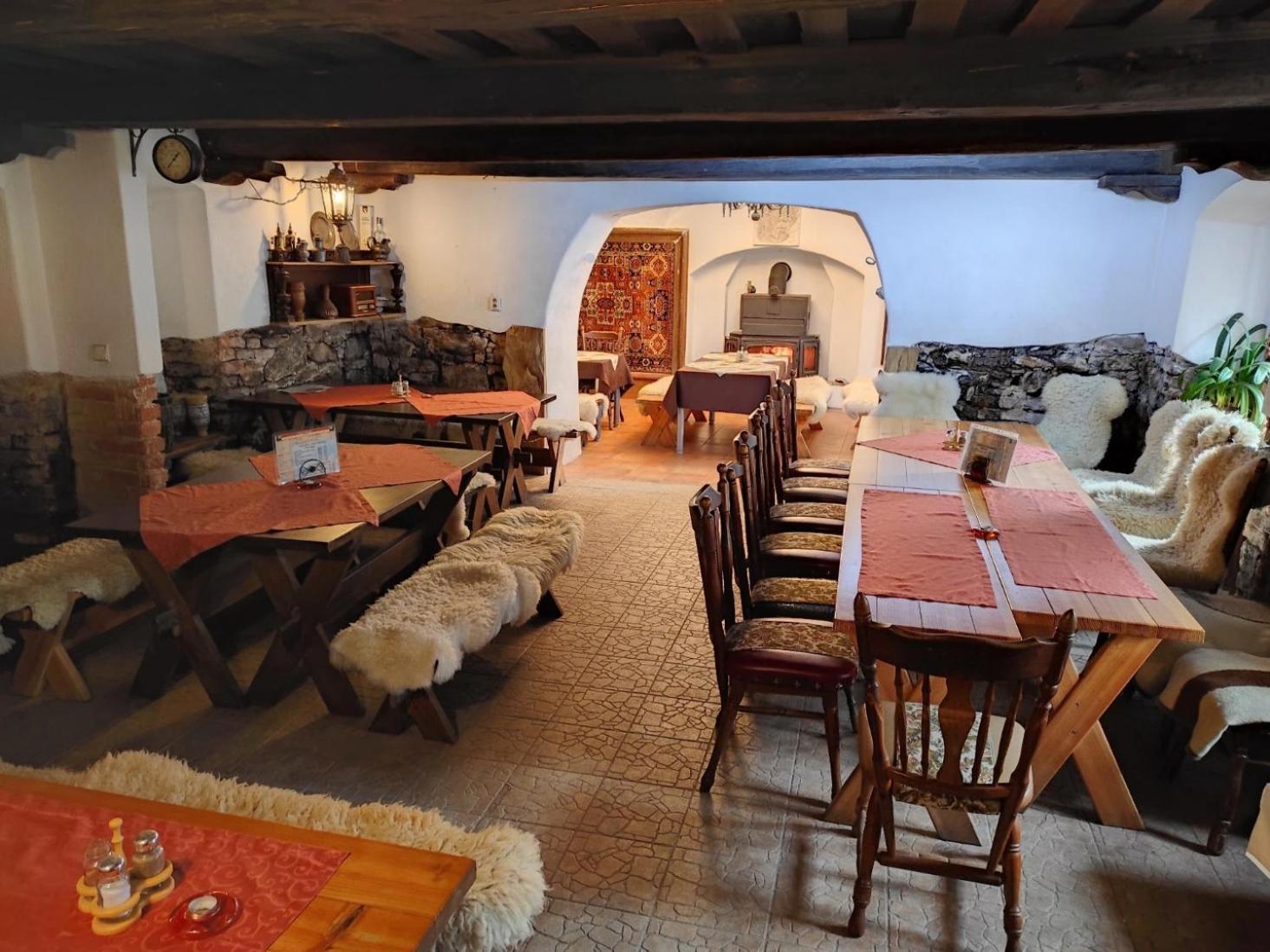 Appartamento Zamek Usobi Esterno foto