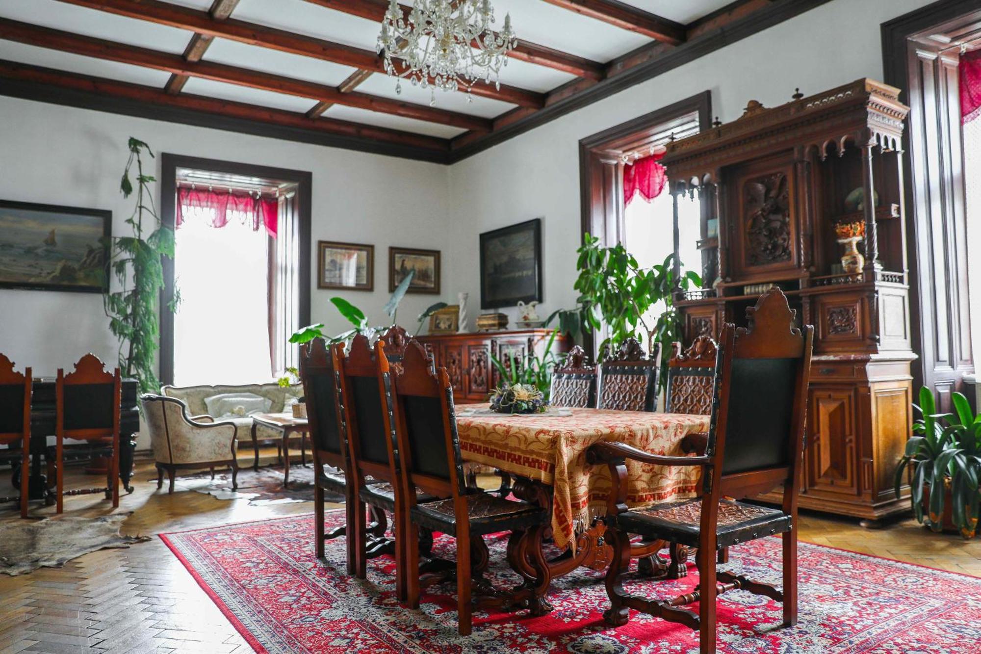 Appartamento Zamek Usobi Esterno foto